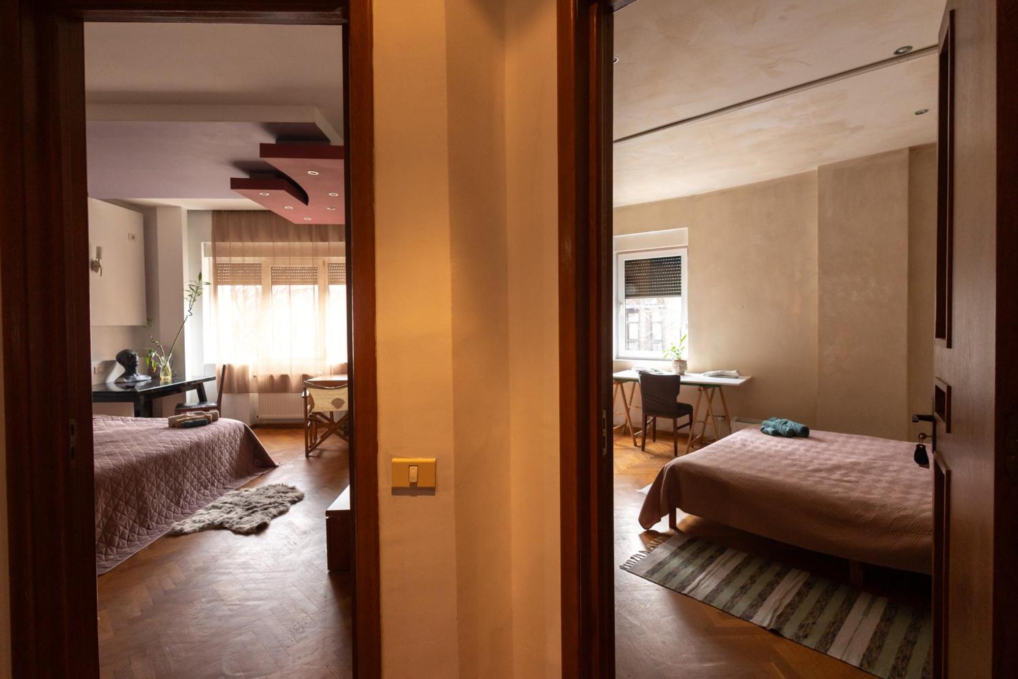 Shared Retro Vintage Luxury Apartment Бухарест Экстерьер фото